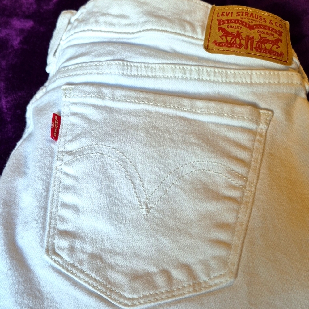 Levis Jeans